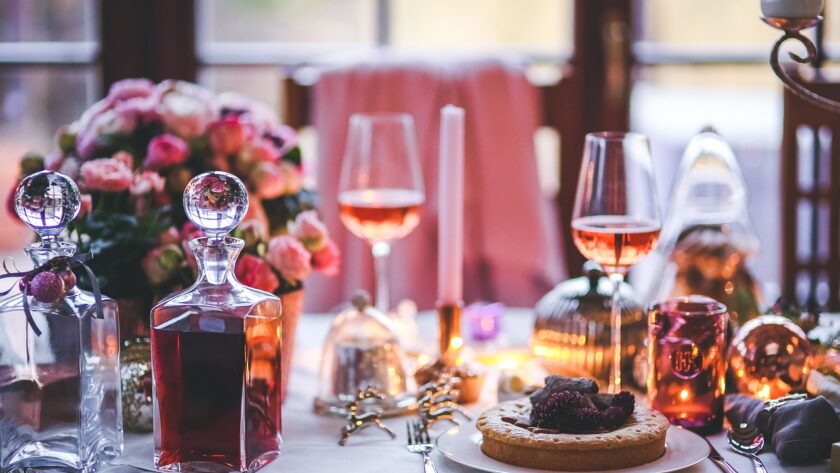 table setting, celebration, feast, meal, dishes, wine, dinner, feast, wine, wine, wine, wine, wine, dinner, dinner, dinner, dinner